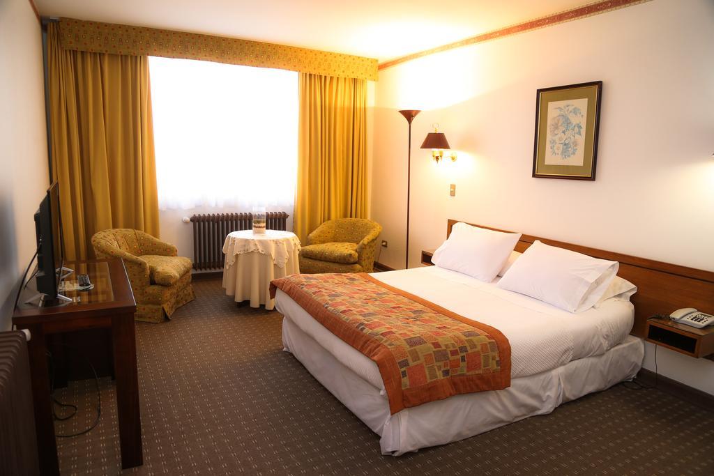 Hotel Los Navegantes Пунта-Аренас Экстерьер фото
