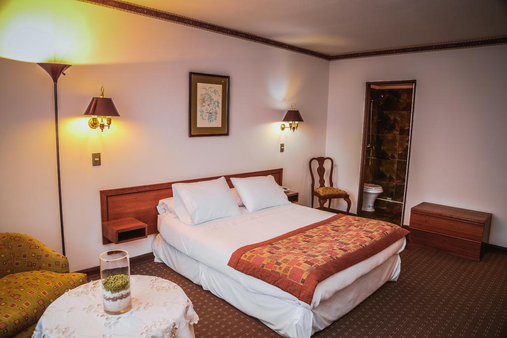Hotel Los Navegantes Пунта-Аренас Экстерьер фото