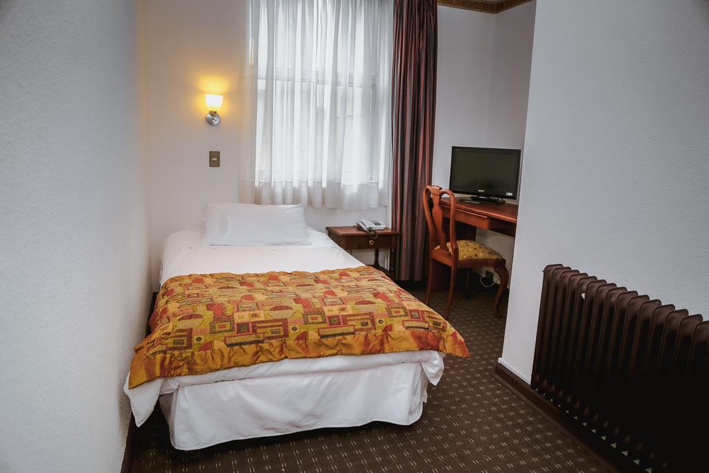 Hotel Los Navegantes Пунта-Аренас Экстерьер фото